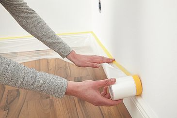 Tipps, um Wände gleichmäßig zu streichen: Alpina Innen streichen