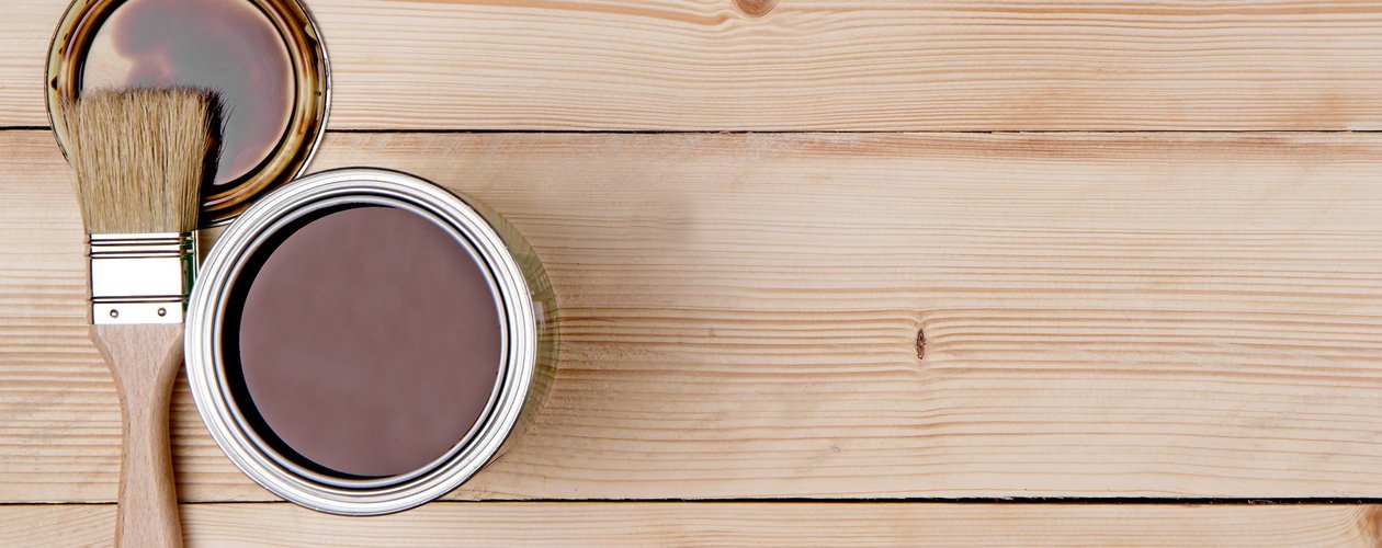 Lasuren sollten nach der Verwendung sachkundig gelagert oder entsorgt werden.