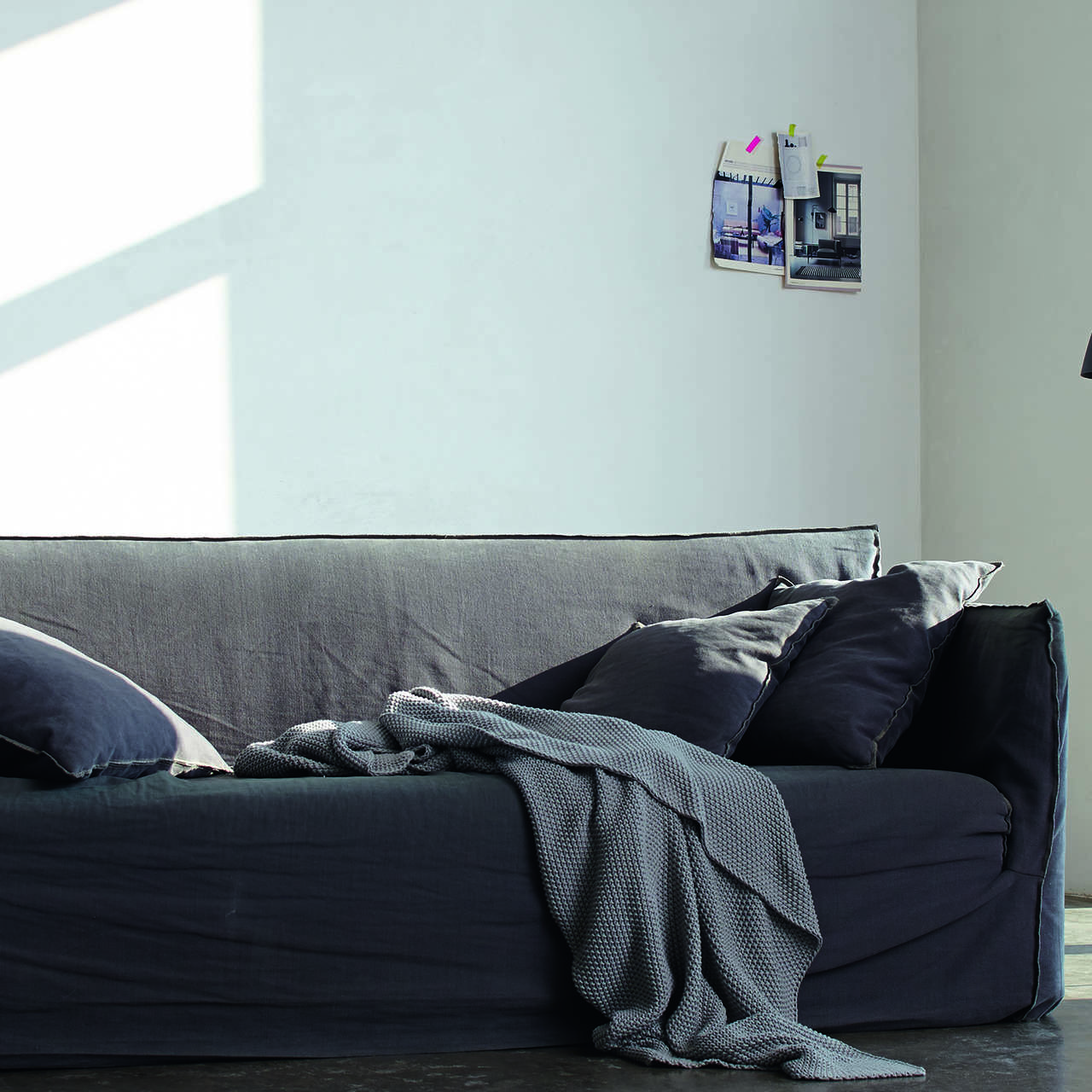 Anleitungen und Tipps zum Streichen von Wand und Decke: Alpina Farben