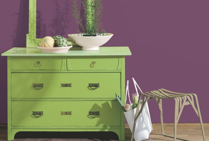 Akzente lackieren: AF010958_Bild_67_AF010886_Purpur_Pur_Kommode_Grashuepfer_1_535x345.jpg